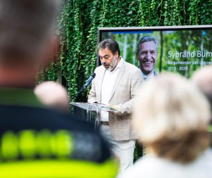 Drieluik voor oud-burgemeester Sybrand Buma: het gesprek over Fryslân gaat door